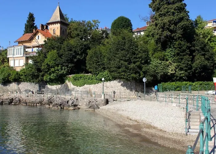 Agatha Apartman Abbázia